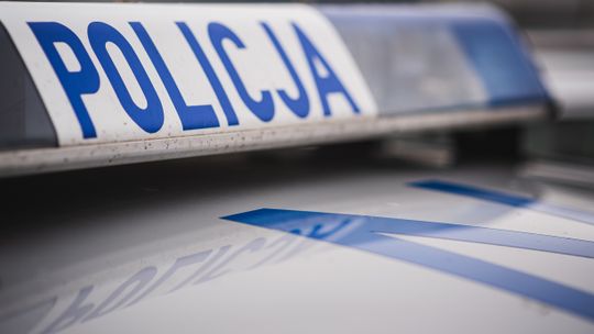 Poszukiwania mężczyzny na jeziorze w Jaromierzu, w akcji nurkowie i strażacy