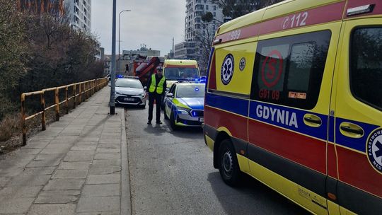 Poważny wypadek w Śródmieściu Gdyni! Są ranni wypadek, Gdynia