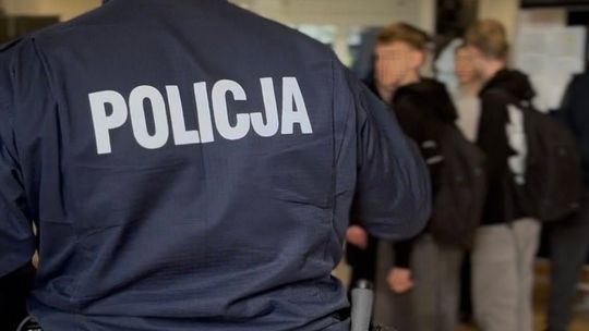 interwencja policji w powiecie puckim