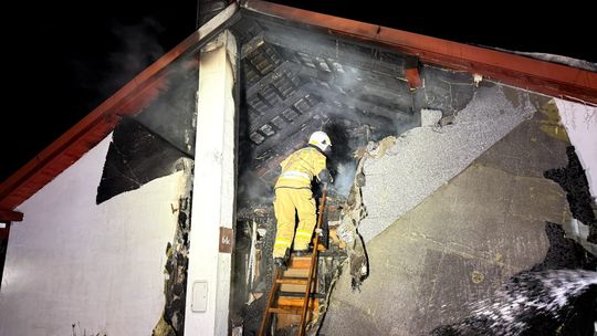 pożar domu w Bukowinie czujka dymu uratowała mieszkańców