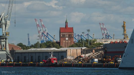 pożar hali magazynowej, Port Gdańsk 2024
