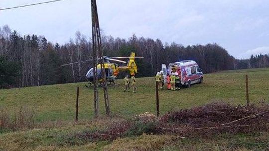 Pożar w Gdyni. Śmigłowiec zabrał poparzonego do szpitala