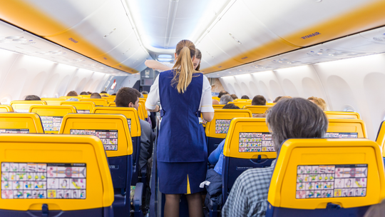 Praca w chmurach i 3-dniowe weekendy? Ryanair rekrutuje w Gdańsku!