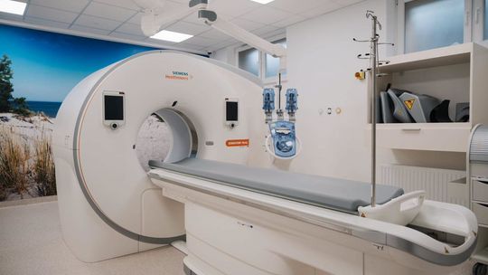Miliony dla szpitala w Wejherowie. Nowy tomograf i sprzęt za 13 mln zł