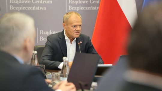 Premier zapowiada pilne działania po fałszywym alarmie w domu rodziny Nawrockiego Premier zapowiada pilne działania po fałszywym alarmie w domu rodziny Nawrockiego