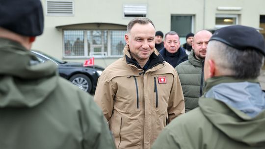 Prezydent Andrzej Duda odwiedził komandosów w Jednostce Wojskowej Formoza