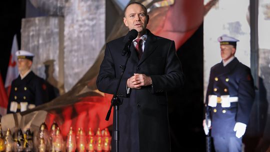 Prezydent Karol Nawrocki złożył w Gdyni hołd ofiarom Grudnia '70