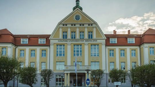 GUMed sprzeciwia się nazwi eprywatnej uczelni, Gdańska Akademia Medyczna Nauk Stosowanych