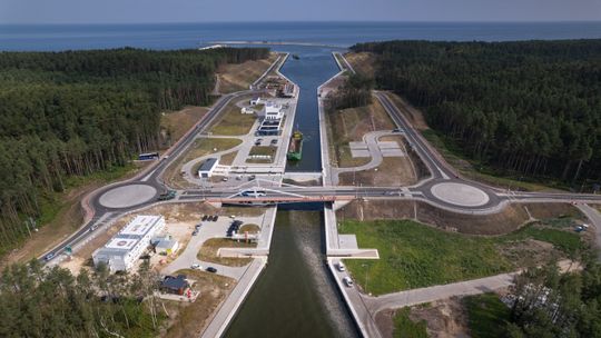 Przekop Mierzei Wiślanej: śluza w kanale Nowy Świat już w pełni sprawna