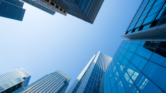 Publiczne pieniądze tylko dla polskich firm? Wyniki sondażu są jasne