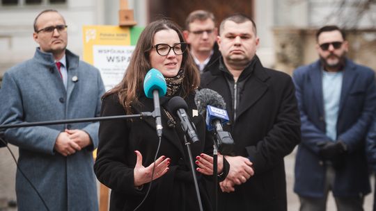 Raczej odejdę z polityki, niż zdecyduję się na wędrówkę z inną partią Raczej odejdę z polityki, niż zdecyduję się na wędrówkę z inną partią