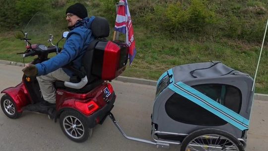 Rafał Borowski rusza w 35-dniową wyprawę do Crawley. 2 tys. km, siedem promów i misja inspirowania osób z niepełnosprawnością