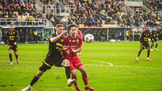 Raków Częstochowa bezlitosny dla Arki Gdynia Raków Częstochowa bezlitosny dla Arki Gdynia