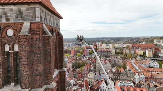 Pożar Bazyliki Mariackiej w Gdańsku! Akcja strażaków w centrum miasta