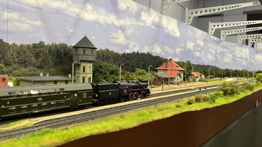 Wystawa zachwycających modeli kolejowych w Redzie