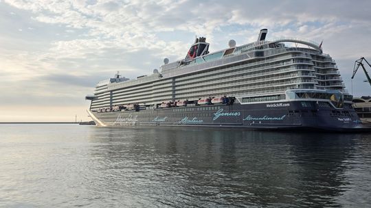 wycieczkowiec Mein Schiff 1, Port Gdynia