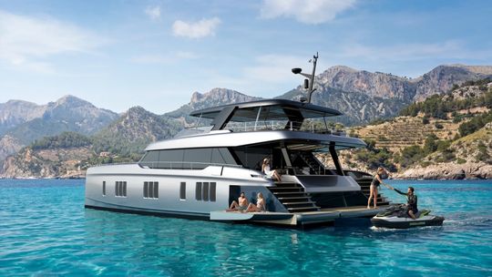 Robert Lewandowski kupi w gdańskiej stoczni luksusowy katamaran! Robert Lewandowski kupi w gdańskiej stoczni luksusowy katamaran!