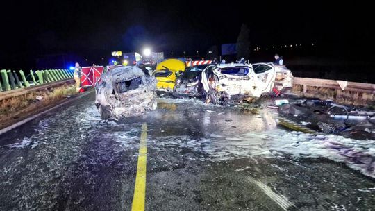 W karambolu pod Gdańskiem zginęło pięć osób. Prokuratura przedłużyła śledztwo