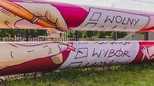 „Rural”, czyli rury jak murale. Kolorowa galeria sztuki w Gdańsku