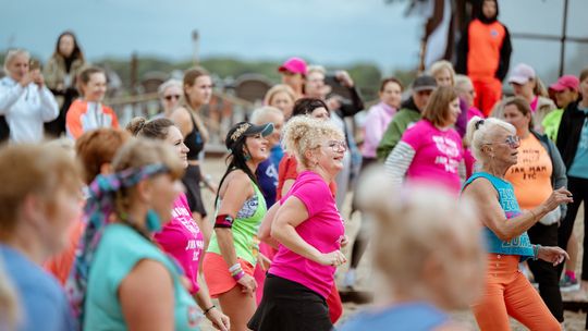 Plaża w Brzeźnie zatańczy! W sobotę darmowy maraton zumby przy molo