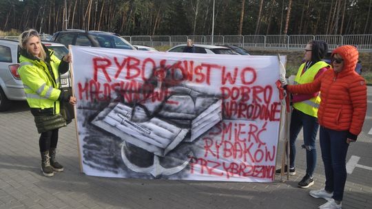 Rybacy poparli protest rolników. Też czekają na zmiany przepisów