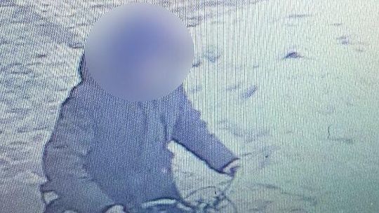 Seria kradzieży w Lęborku. 11-latkowie wykorzystali nieuwagę seniorów! 11-latek z Lęborka na ukradzionym rowerze