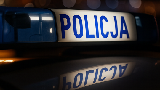 Sierakowice: Agresywny 19-latek zaatakował policjantów i groził im śmiercią