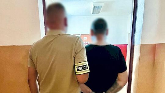 Słupsk: 38-latek molestował kobietę w autobusie miejskim. Trafił do aresztu