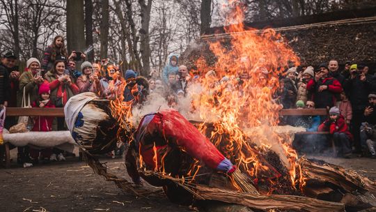 Na Grodzisku w Sopocie spalili Marzannę i powitali wiosnę