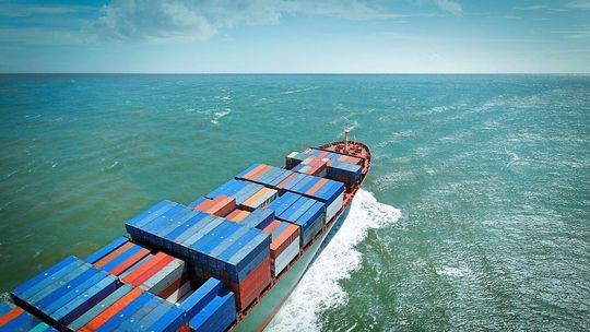 kontenerowiec, zdjęcie ilustracyjne