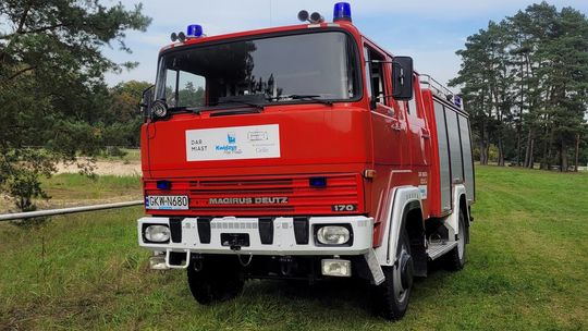 wóz bojowy dla Ukrainy od strażaków z Kwidzyna