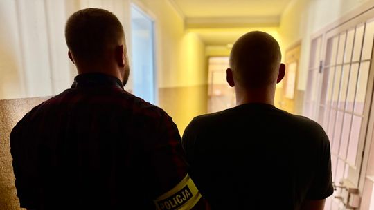 Strażak Sam ze Strzelna. Zgrywał bohatera, a skończył w policyjnej izbie