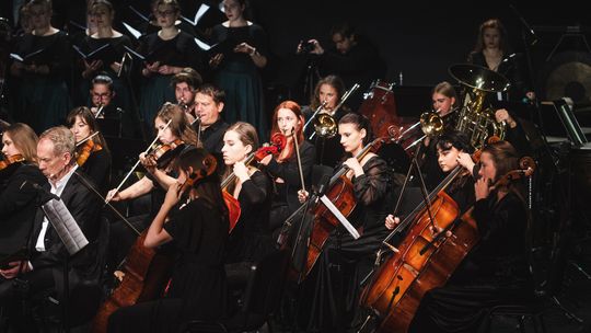 „Symfonia Piaśnicka” Adama Diesnera – muzyczny hołd ofiarom zbrodni w Piaśnicy