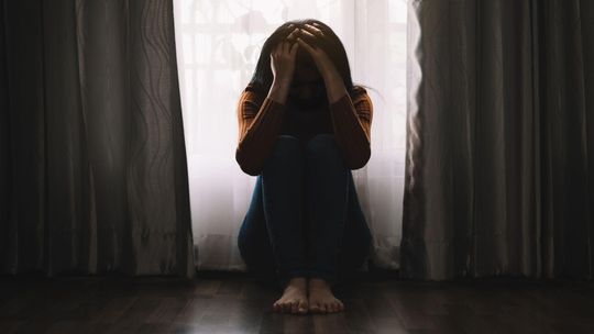 Twoje dziecko jest zestresowane? Wszystko przez szkolny wyścig szczurów