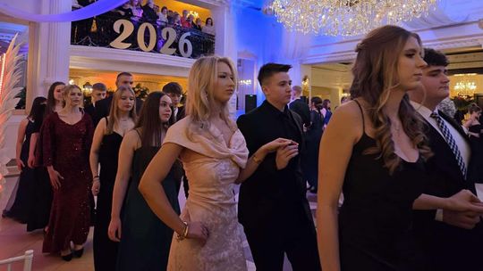 Tak na swojej studniówce bawili się maturzyści słupskiego Mechanika! [ZDJĘCIA]