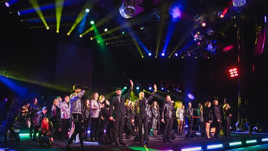 Taka noc się zdarza raz. Gorączka Sylwestrowej Nocy w Operze Leśnej w Sopocie. Zobacz zdjęcia!