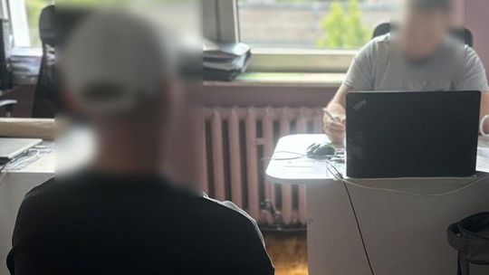 Tczewianin nie zrobił biznesu na skarpetkach. Zatrzymała go policja