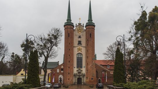 Achikatedra Oliwska, Gdańsk