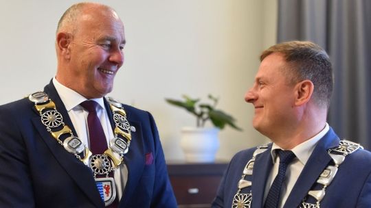 starosta tczewski Mirosław Augustyn i przewodniczący Rady Powiatu Tczewskiego Krzysztof Korda