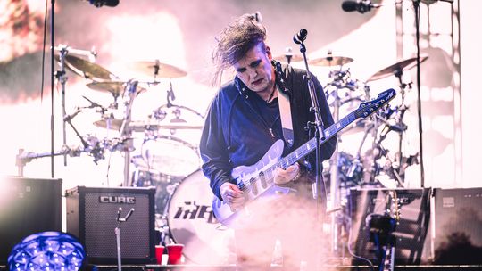 The Cure są wielcy. Wybitny koncert i koszmarna pogoda podczas trzeciego dnia Open'era