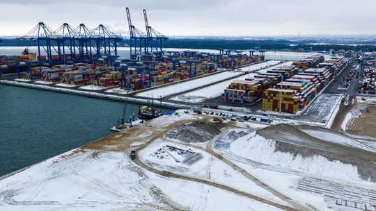 To stąd popłynie zielona energia. Terminal T5 wchodzi w decydującą fazę