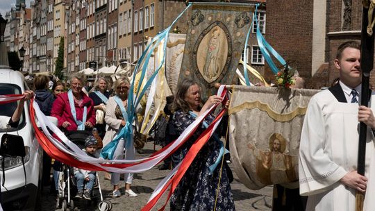 Tradycyjne procesje Bożego Ciała przeszły ulicami Gdańska. Zobacz zdjęcia!