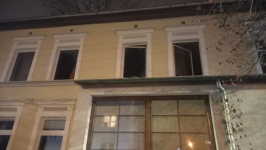 Tragiczny pożar w gdańskim Brzeźnie. Nie żyje kobieta