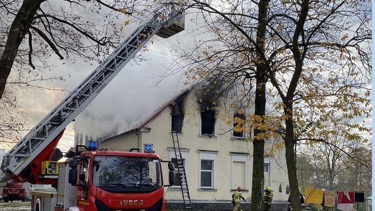 Tragiczny pożar zabytkowego dworku 