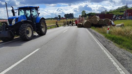 Tragiczny wypadek w powiecie kartuskim. Nie żyje kierowca osobówki