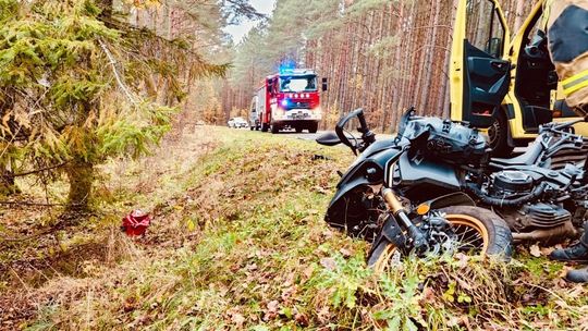 Tragiczny wypadek w powiecie słupskim. Motocyklista zginął po uderzeniu w drzewo