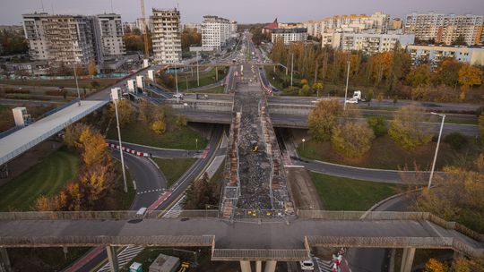 Trwa rozbiórka kładki na Zaspie. Nowa ma być gotowa za dwa lata