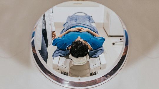 UCK uspokaja: Nie odwołujemy terminów badań, tylko je odsuwamy. I to nie wszystkie