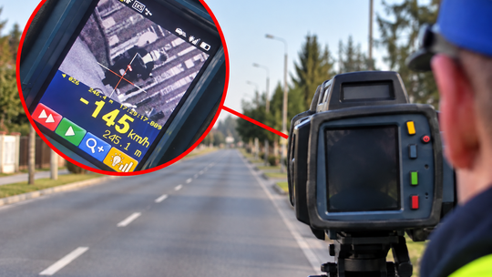 Ulicą Morską w Gdyni jechał 145 km/h. Motocyklista stracił prawo jazdy