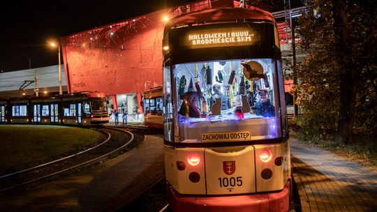 Upiorny tramwaj znów w Gdańsku. Duchy i czarownice ruszają na tory!